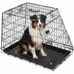 Caisse Chien Voiture Inclinée Taille L 92 X 63 X 72 Cm Métal Noir Bac Plastique
