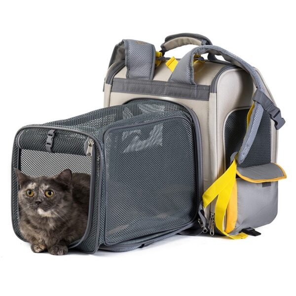 641200105C-2.jpg Sac à dos gris et jaune avec extension en filet, dans laquelle un chat écaille est couché, vu de face