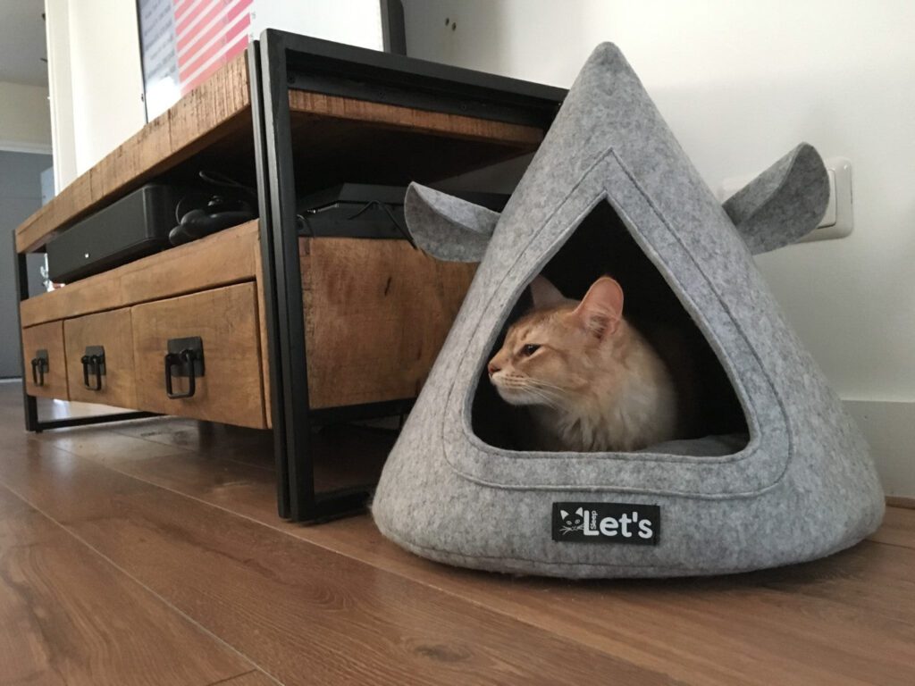 Tipi Let's Sleep Pet Cave pour chat – photo 4