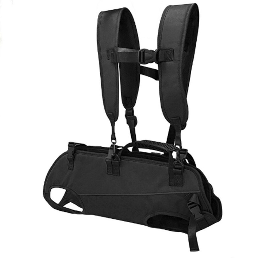 Harnais de portage noir à larges bretelles rembourrées et sangle de poitrine, avec poche ventrale arrondie, sur fond blanc